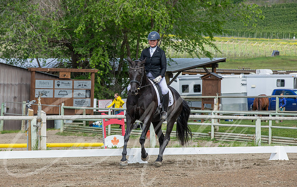 1D3A3289